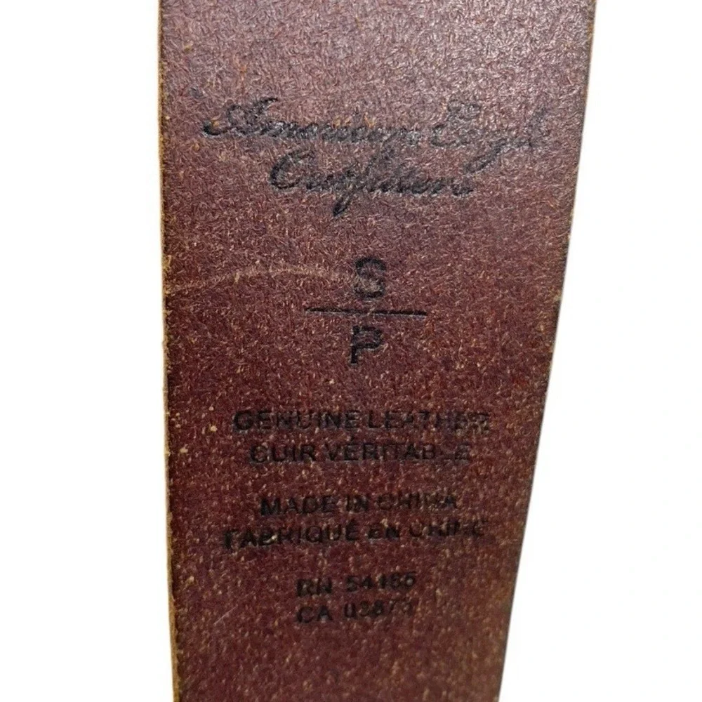 American Eagle Mens Brown Soft Leather Textured Belt Size Small Preppy Casual
